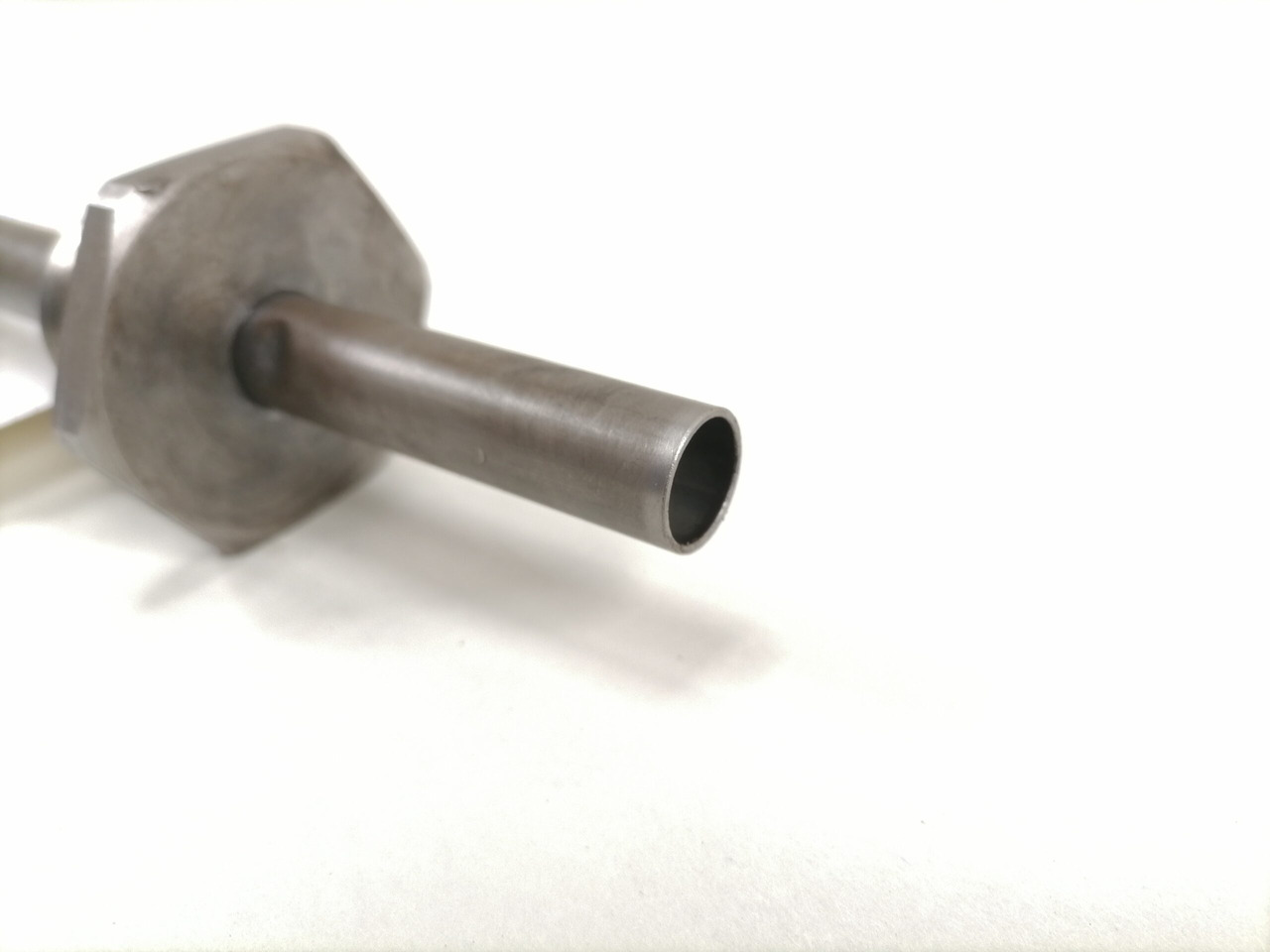 Volvo Käigukast / osad, muu 21016548 - علبة التروس و قطع الغيار - شاحنة: صورة 4 Volvo Käigukast / osad, muu 21016548 - علبة التروس و قطع الغيار - شاحنة: صورة 4