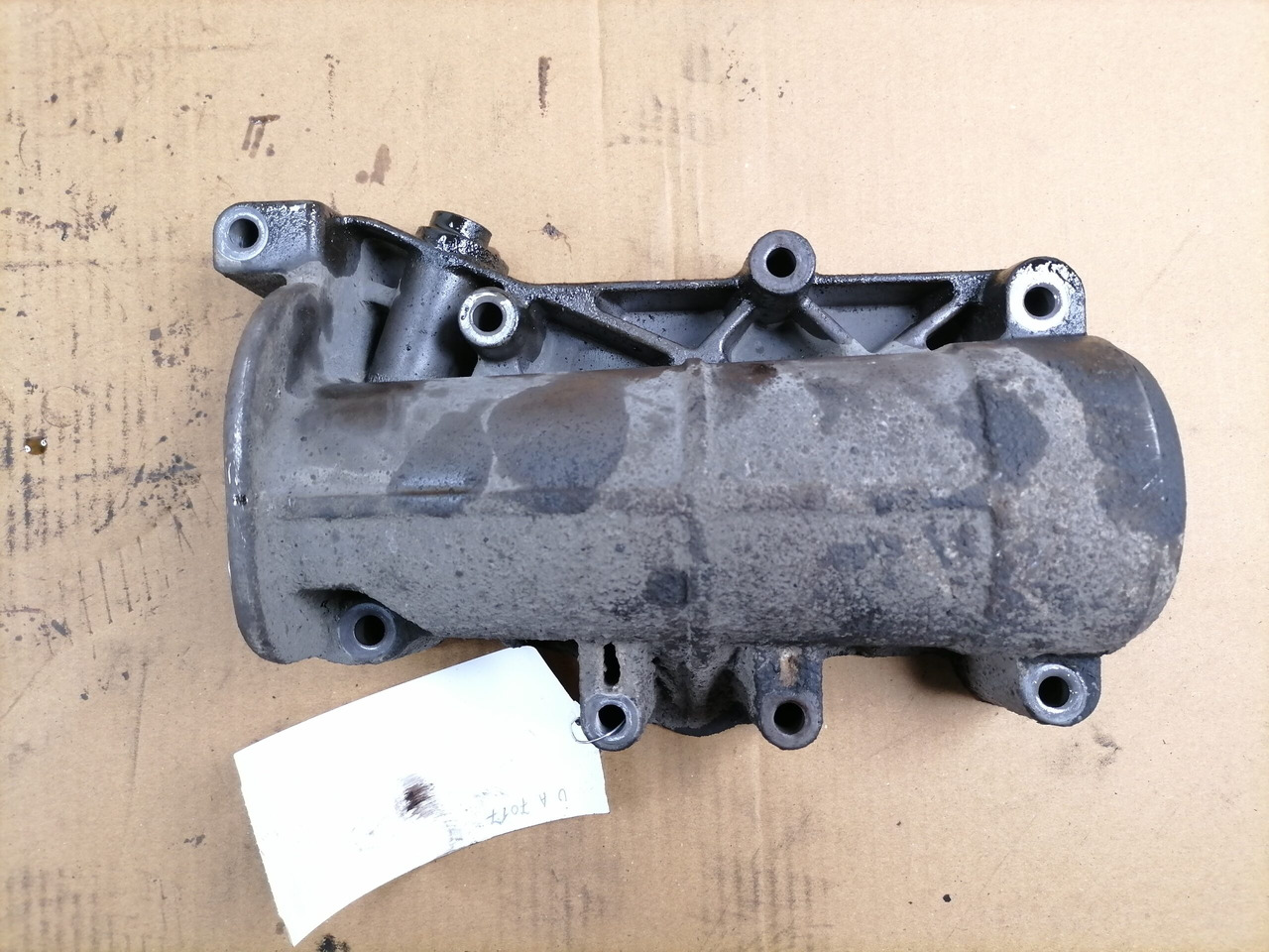 Volvo Käigukasti õlifiltri korpus 20700743 - علبة التروس و قطع الغيار - شاحنة: صورة 3 Volvo Käigukasti õlifiltri korpus 20700743 - علبة التروس و قطع الغيار - شاحنة: صورة 3