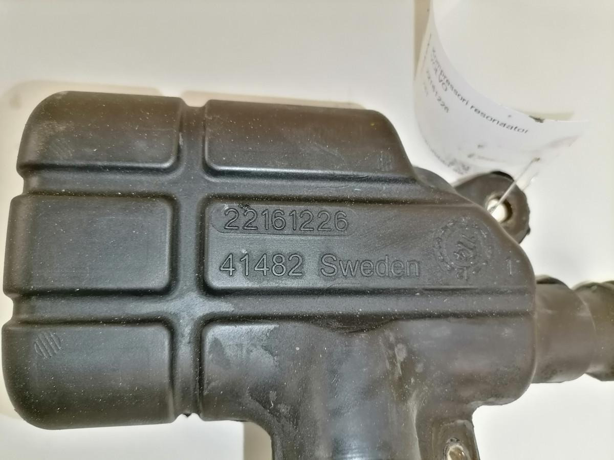 Volvo Kompressori resonaator 22161226 - ضاغط مكابح الهواء - شاحنة: صورة 5 Volvo Kompressori resonaator 22161226 - ضاغط مكابح الهواء - شاحنة: صورة 5