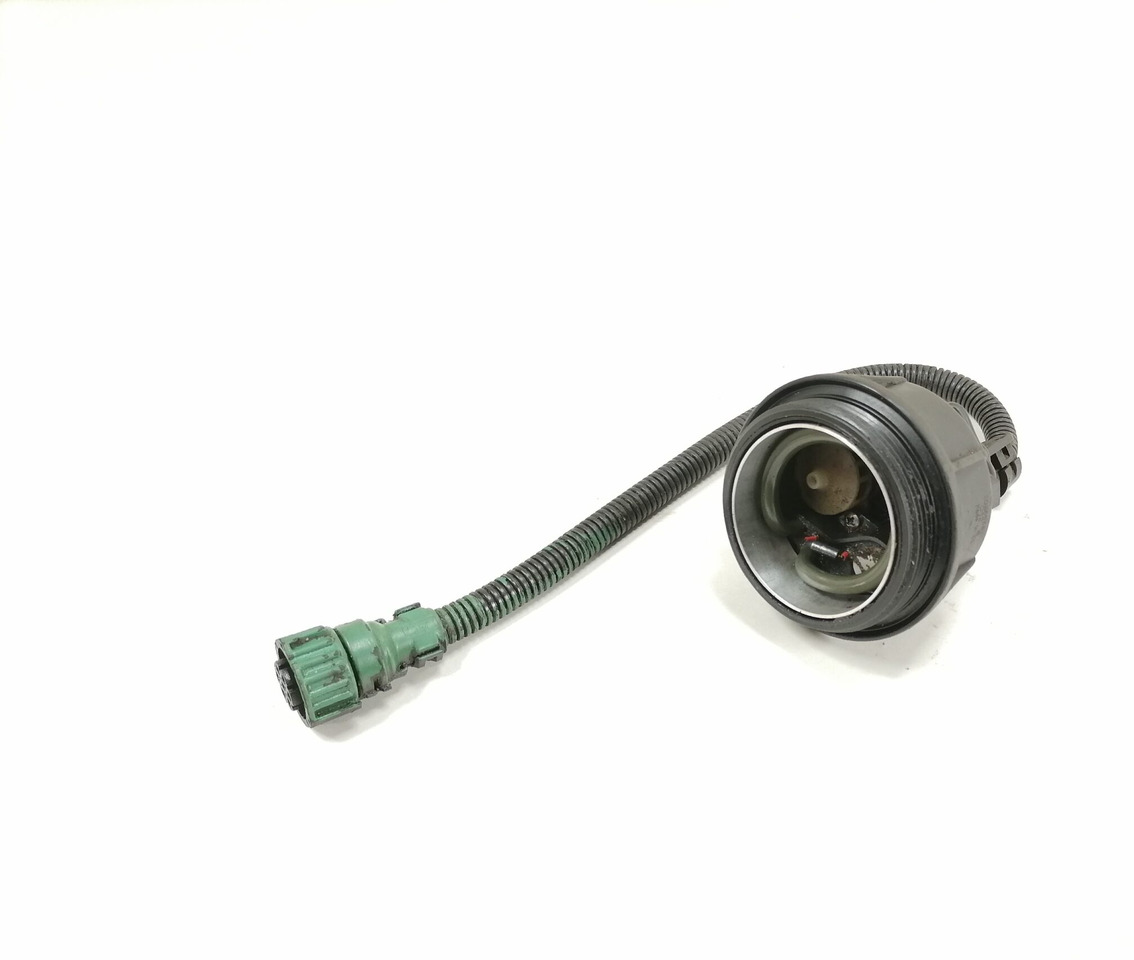 Volvo Kütuse separaatori kaas 20869387 - فلتر الوقود - شاحنة: صورة 1 Volvo Kütuse separaatori kaas 20869387 - فلتر الوقود - شاحنة: صورة 1