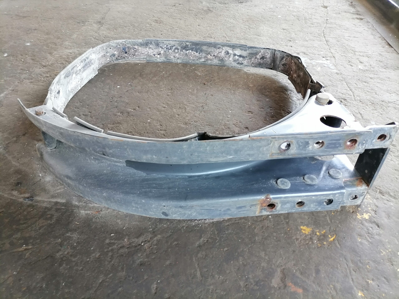 Volvo Kütusepaagi kandur, Volvo 20526488 - خزان الوقود - شاحنة: صورة 3 Volvo Kütusepaagi kandur, Volvo 20526488 - خزان الوقود - شاحنة: صورة 3