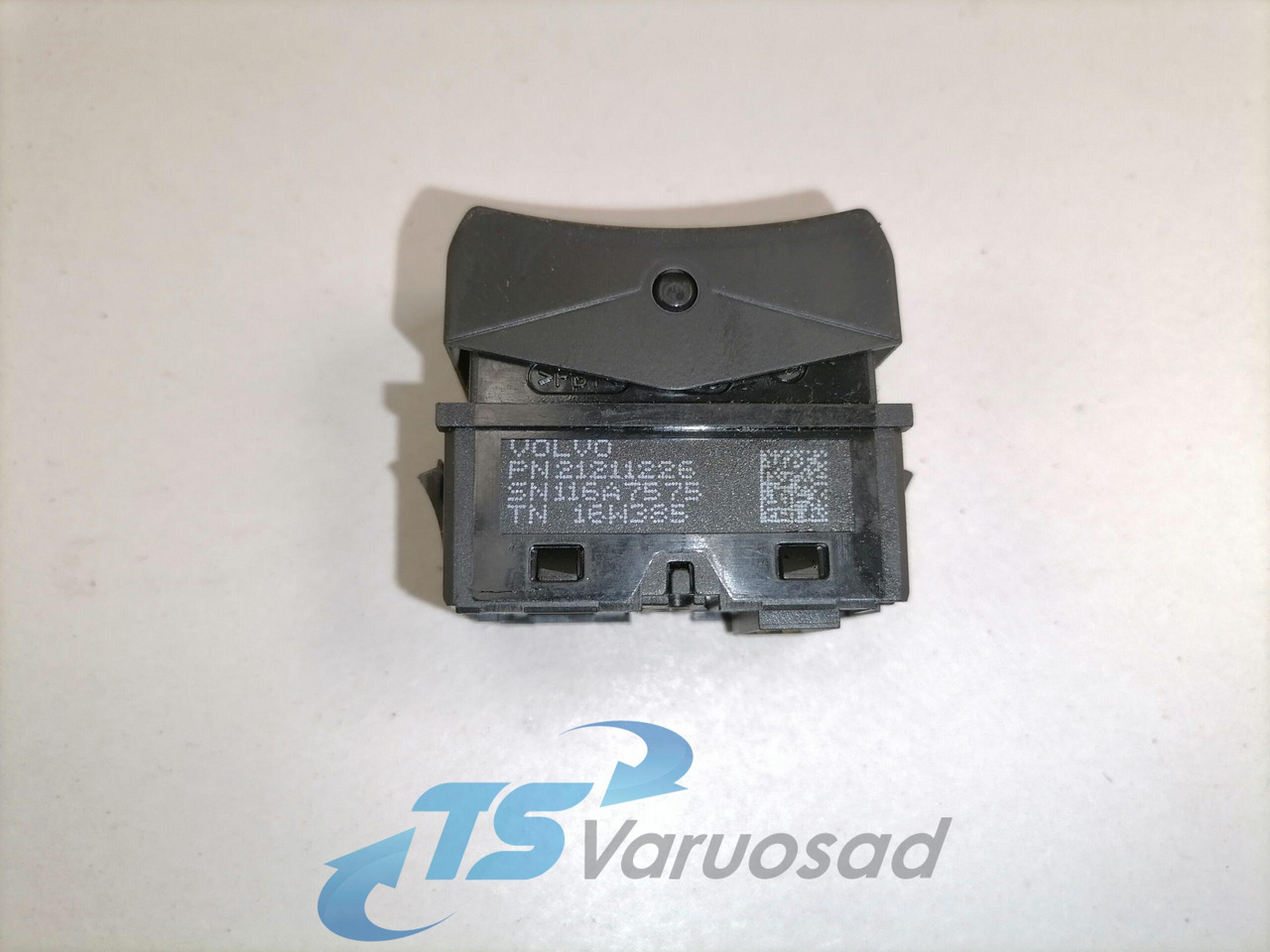 Volvo Lüliti 21211226 - كابينة - شاحنة: صورة 3 Volvo Lüliti 21211226 - كابينة - شاحنة: صورة 3