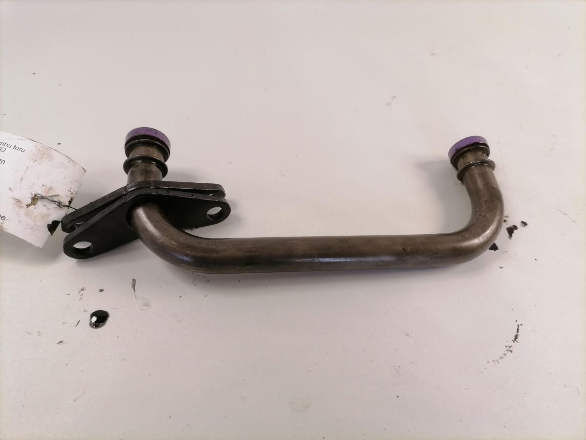 Volvo Oil pump pipe 21876770 - مضخة زيت - شاحنة: صورة 3 Volvo Oil pump pipe 21876770 - مضخة زيت - شاحنة: صورة 3