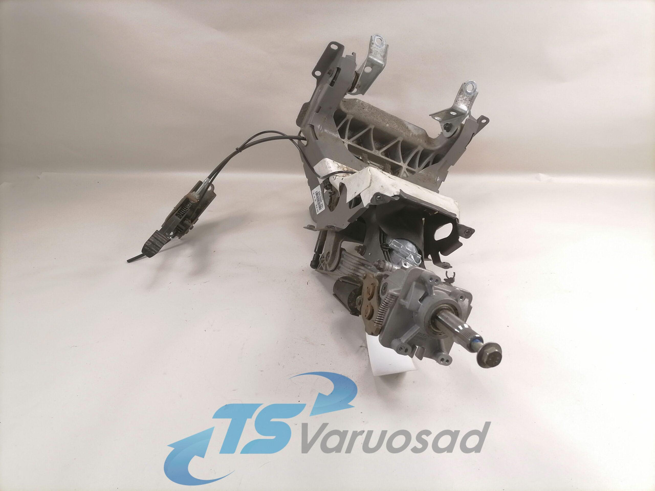 Volvo Roolisammas 84415390 - عمود التوجيه - شاحنة: صورة 1 Volvo Roolisammas 84415390 - عمود التوجيه - شاحنة: صورة 1