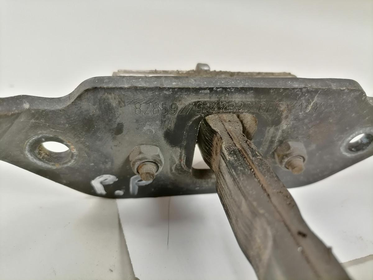 Volvo Uksepiiraja 82859279 - باب و قطع الغيار - شاحنة: صورة 4 Volvo Uksepiiraja 82859279 - باب و قطع الغيار - شاحنة: صورة 4