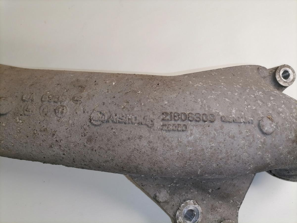 Volvo intercooler pipe 21806309 - مبرد هواء الشحن - شاحنة: صورة 5 Volvo intercooler pipe 21806309 - مبرد هواء الشحن - شاحنة: صورة 5