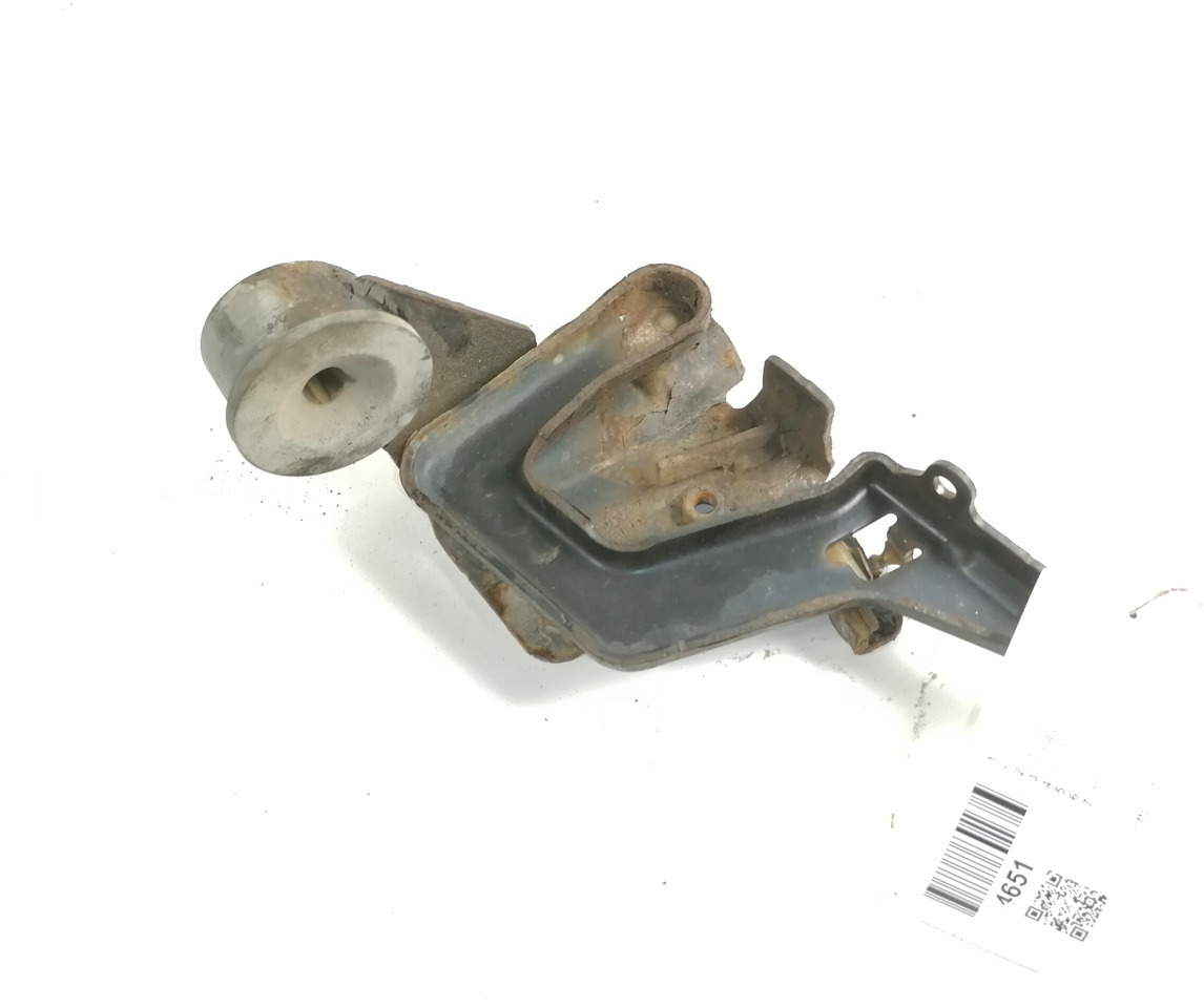 Volvo lower grille carrier hinge 20545095 - شبكة تهوية - شاحنة: صورة 3 Volvo lower grille carrier hinge 20545095 - شبكة تهوية - شاحنة: صورة 3