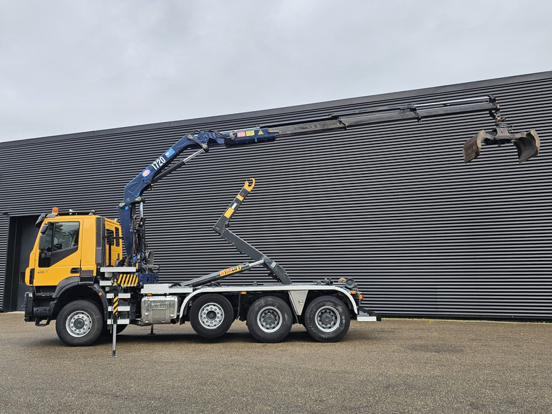 Iveco TRAKKER 380 8X6 / EURO 6 / CRANE + HOOKLIFT - شاحنة برافعة خطافية, شاحنة كرين: صورة 3 Iveco TRAKKER 380 8X6 / EURO 6 / CRANE + HOOKLIFT - شاحنة برافعة خطافية, شاحنة كرين: صورة 3