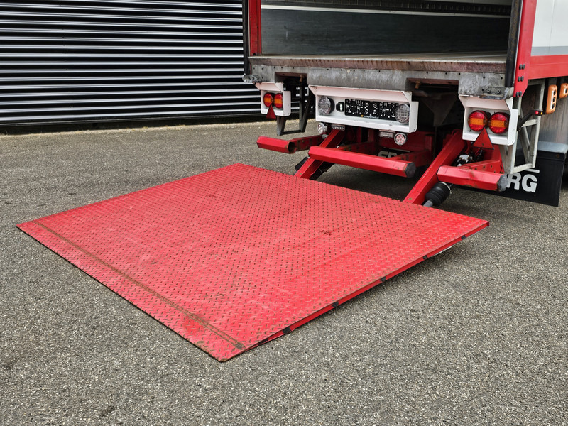 KEL-BERG STEERING AXLE / LIFT AXLE / TAIL LIFT - نصف مقطورة بصندوق مغلق: صورة 5 KEL-BERG STEERING AXLE / LIFT AXLE / TAIL LIFT - نصف مقطورة بصندوق مغلق: صورة 5