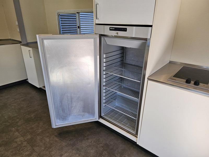 نصف مقطورة بصندوق مغلق Scania P 280 + trailer - 2 X SLIDE OUT / CAMPER / WOHNMOBIL: صورة 16