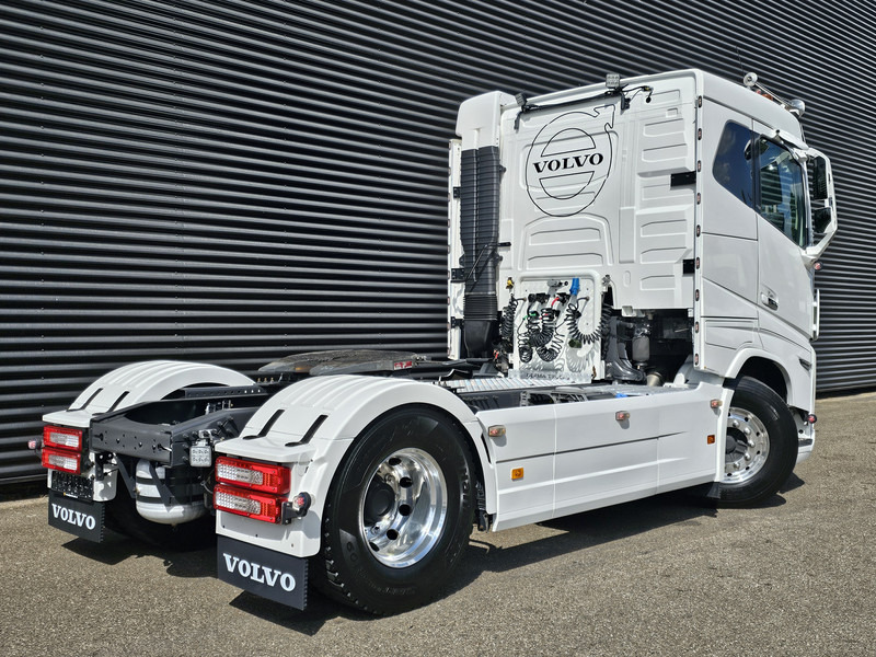 Volvo FH 16.750 4x2 / FULL AIR / RETARDER / I PARK COOL - مقطورة السحب: صورة 3 Volvo FH 16.750 4x2 / FULL AIR / RETARDER / I PARK COOL - مقطورة السحب: صورة 3