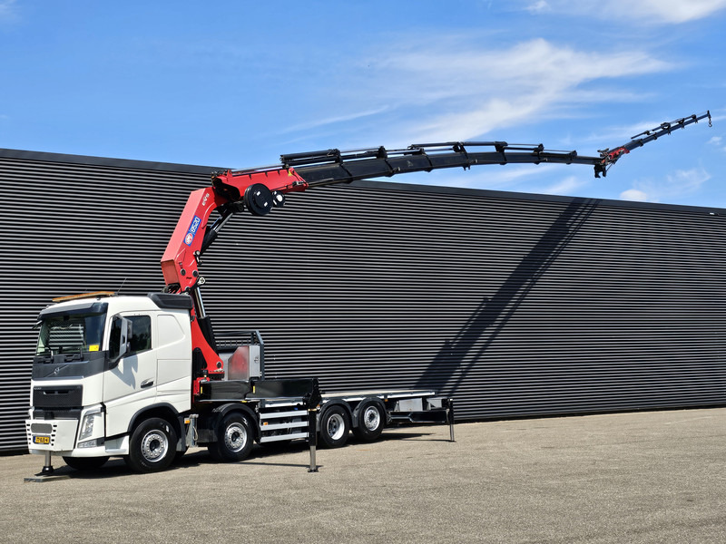 Volvo FH 540 8x2/6 / 85 t/m CRANE + JIB / KRAN / RETARDER - شاحنة كرين: صورة 1 Volvo FH 540 8x2/6 / 85 t/m CRANE + JIB / KRAN / RETARDER - شاحنة كرين: صورة 1