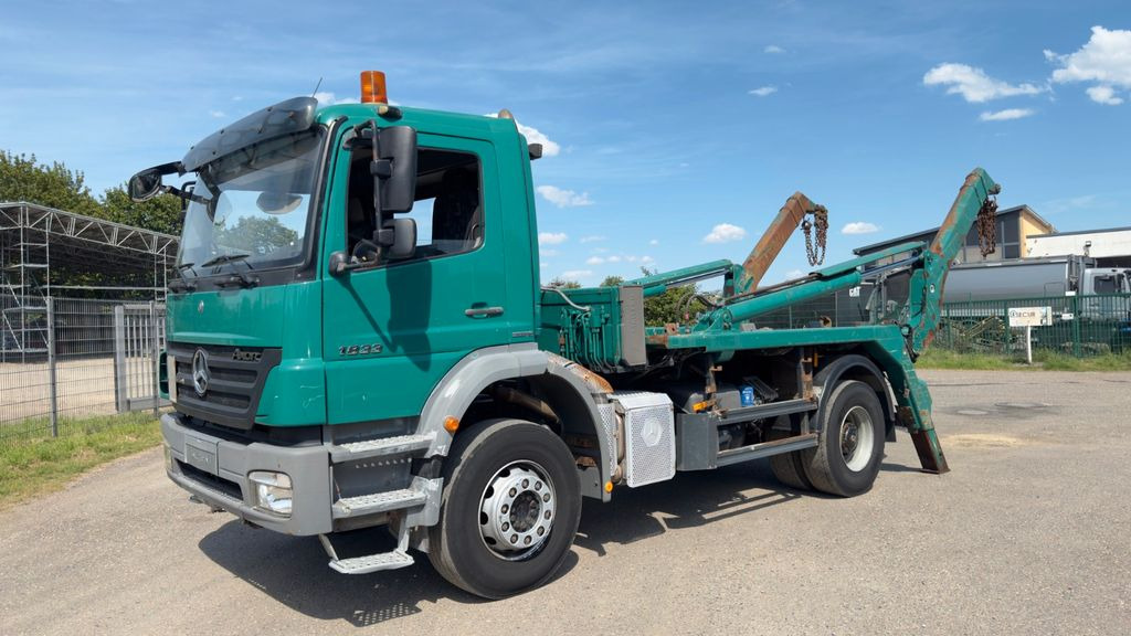 Mercedes-Benz 1833 4x2 Meiller AK 12 | Klima | Guter Zustand - شاحنة لودر انزلاقي: صورة 1 Mercedes-Benz 1833 4x2 Meiller AK 12 | Klima | Guter Zustand - شاحنة لودر انزلاقي: صورة 1