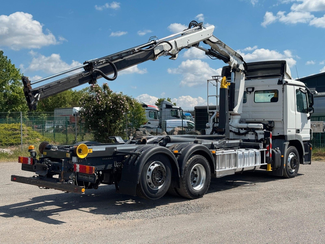 Mercedes-Benz 2541 6x2 ARK Meiller 20.65 | ATLA 120.2E mit 5&6 - شاحنة كرين: صورة 1 Mercedes-Benz 2541 6x2 ARK Meiller 20.65 | ATLA 120.2E mit 5&6 - شاحنة كرين: صورة 1