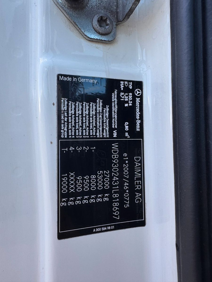 Mercedes-Benz 2641 6X4 Retarder Meiller mit Funk Top Zust - شاحنة برافعة خطافية: صورة 3 Mercedes-Benz 2641 6X4 Retarder Meiller mit Funk Top Zust - شاحنة برافعة خطافية: صورة 3