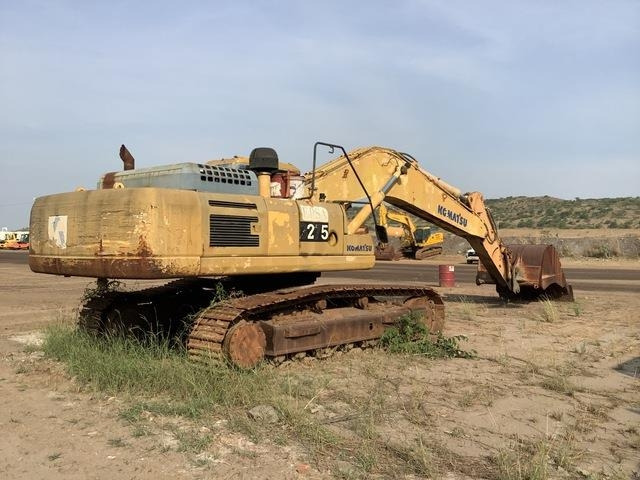 Komatsu PC450-7 - حفار زاحف: صورة 3 Komatsu PC450-7 - حفار زاحف: صورة 3