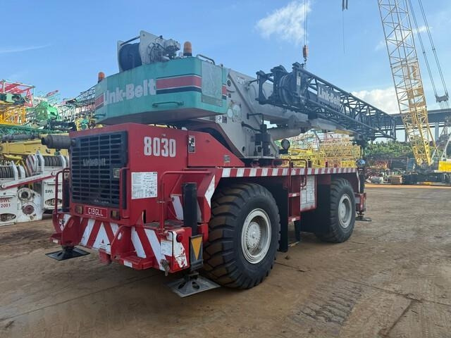 Link-Belt RTC 8030-2 - رافعة الطرق الوعرة: صورة 3 Link-Belt RTC 8030-2 - رافعة الطرق الوعرة: صورة 3