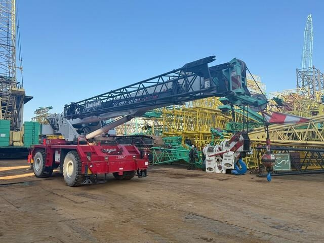 Link-Belt RTC8050-2 - رافعة الطرق الوعرة: صورة 4 Link-Belt RTC8050-2 - رافعة الطرق الوعرة: صورة 4