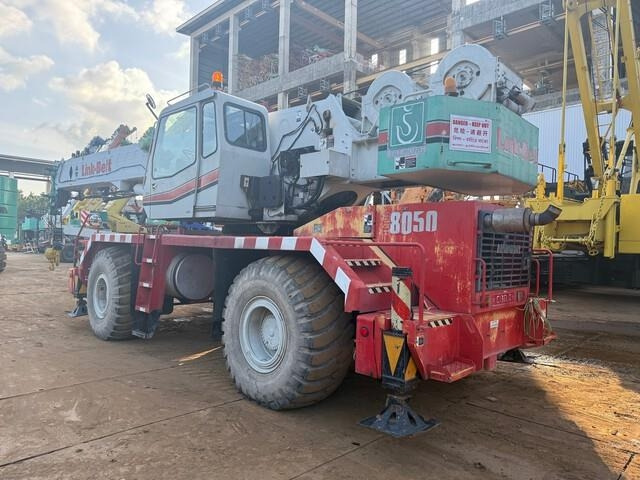 Link-Belt RTC8050-2 - رافعة الطرق الوعرة: صورة 2 Link-Belt RTC8050-2 - رافعة الطرق الوعرة: صورة 2