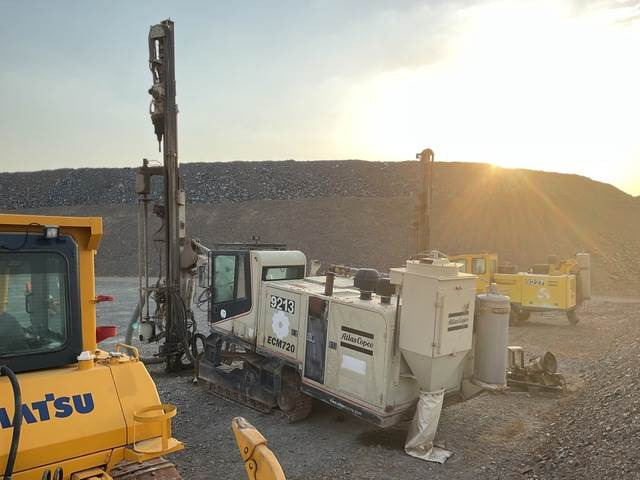 Atlas Copco CE720 - معدات حفر: صورة 2 Atlas Copco CE720 - معدات حفر: صورة 2