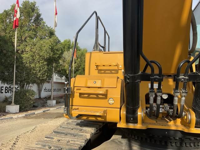 حفار زاحف CAT 350: صورة 15