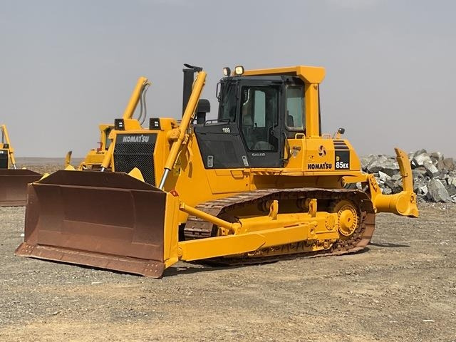 Komatsu D85EX-15 - بلدوزر: صورة 1 Komatsu D85EX-15 - بلدوزر: صورة 1