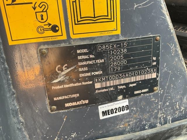 Komatsu D85EX-15 - بلدوزر: صورة 5 Komatsu D85EX-15 - بلدوزر: صورة 5