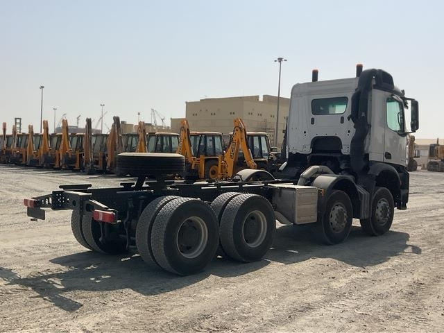 Mercedes-Benz Arocs 4240 - شاحنة بهيكل معدني للمقصورة: صورة 3 Mercedes-Benz Arocs 4240 - شاحنة بهيكل معدني للمقصورة: صورة 3