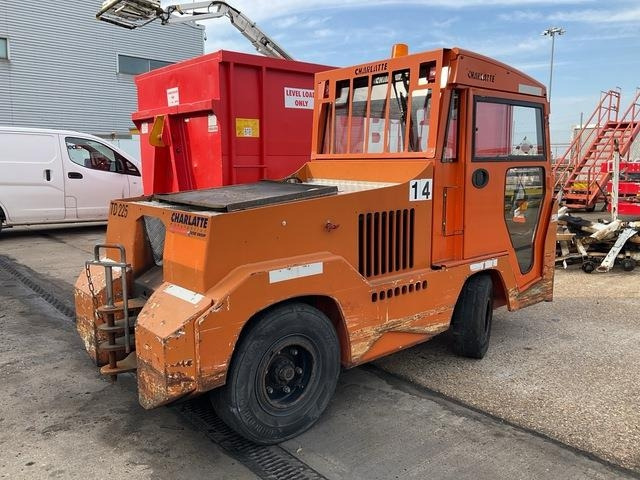 Charlatte TD225 - جرار سحب: صورة 3 Charlatte TD225 - جرار سحب: صورة 3