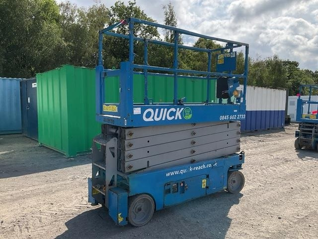 Genie GS3232 - مرفاع مقصي: صورة 3 Genie GS3232 - مرفاع مقصي: صورة 3