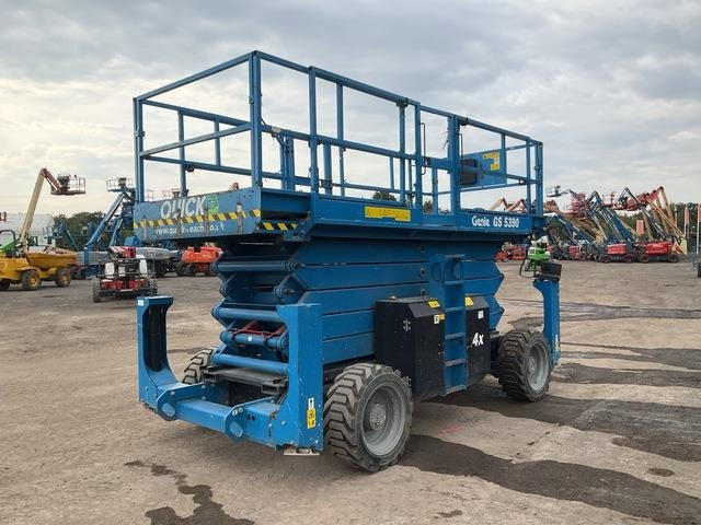 Genie GS5390 - مرفاع مقصي: صورة 4 Genie GS5390 - مرفاع مقصي: صورة 4