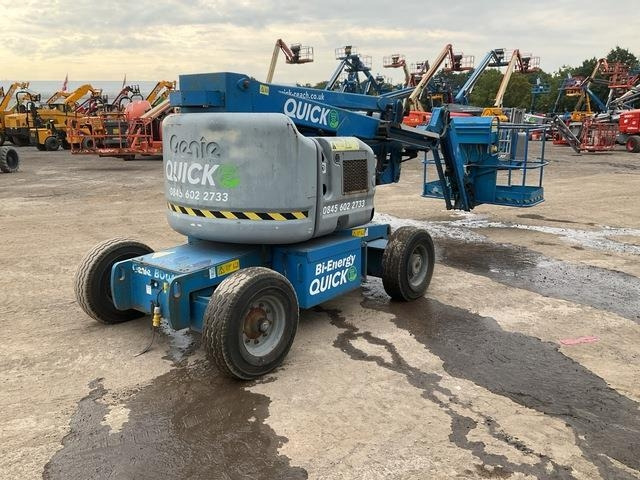 Genie Z45/25J - مرفاع مفصلي: صورة 3 Genie Z45/25J - مرفاع مفصلي: صورة 3