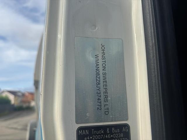 MAN TGM18.290 - سياره كنس شوارع: صورة 5 MAN TGM18.290 - سياره كنس شوارع: صورة 5
