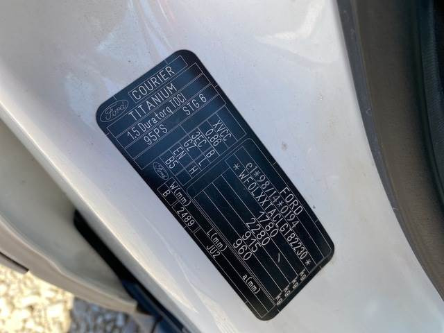 Ford Tourneo Courier - سيارة: صورة 5 Ford Tourneo Courier - سيارة: صورة 5