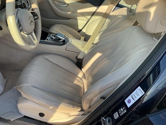 سيارة Mercedes-Benz E220D: صورة 14