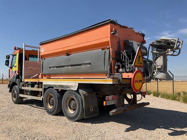 Renault Kerax 430DXI - جرافة ثلج: صورة 2 Renault Kerax 430DXI - جرافة ثلج: صورة 2