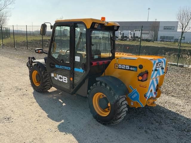 JCB 525-60E - آلة رفع ونقل تلسكوبية: صورة 2 JCB 525-60E - آلة رفع ونقل تلسكوبية: صورة 2
