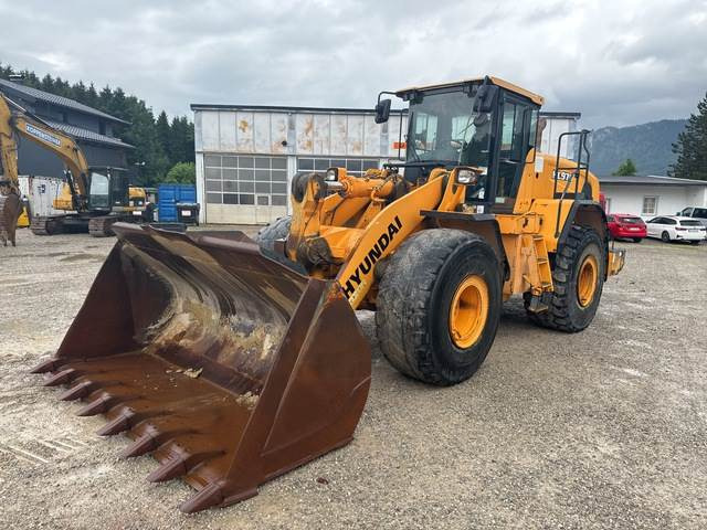 Hyundai HL970 - اللودر بعجل: صورة 1 Hyundai HL970 - اللودر بعجل: صورة 1