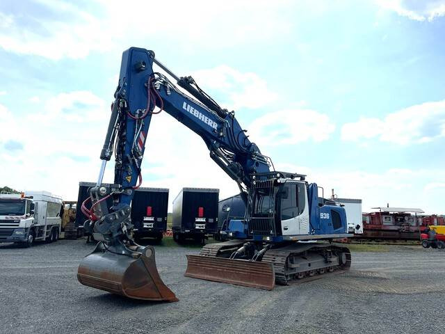 Liebherr R936LC - حفار زاحف: صورة 1 Liebherr R936LC - حفار زاحف: صورة 1