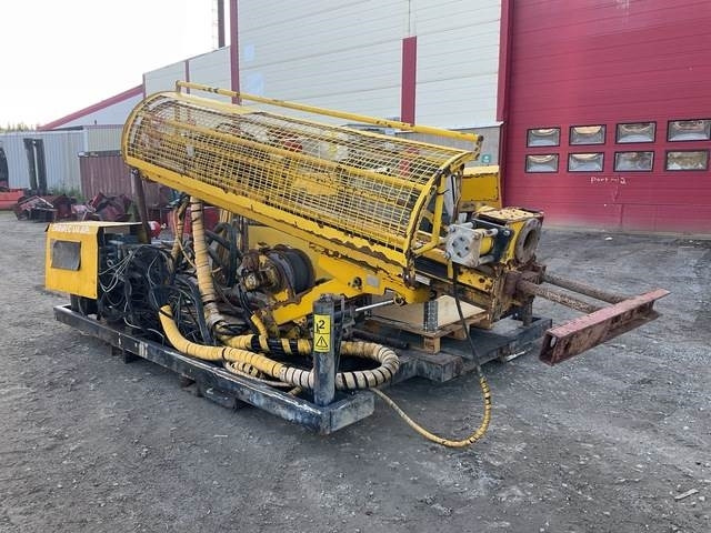 Atlas Copco Diamec U4 - معدات حفر: صورة 4 Atlas Copco Diamec U4 - معدات حفر: صورة 4