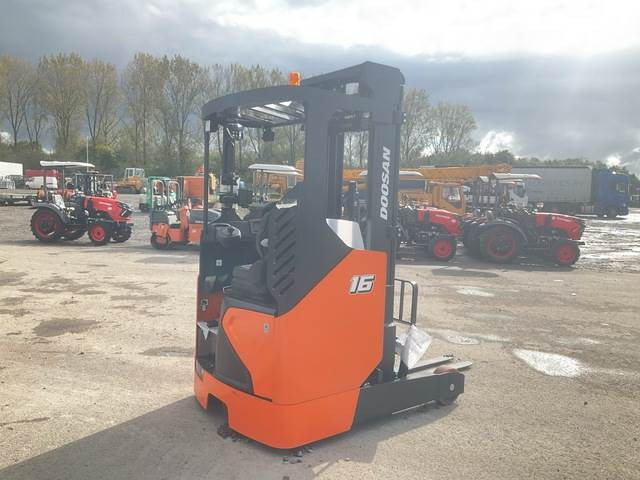 Doosan BR16JW-9 - رافعة شوكية للوصول للأماكن الضيقة: صورة 3 Doosan BR16JW-9 - رافعة شوكية للوصول للأماكن الضيقة: صورة 3