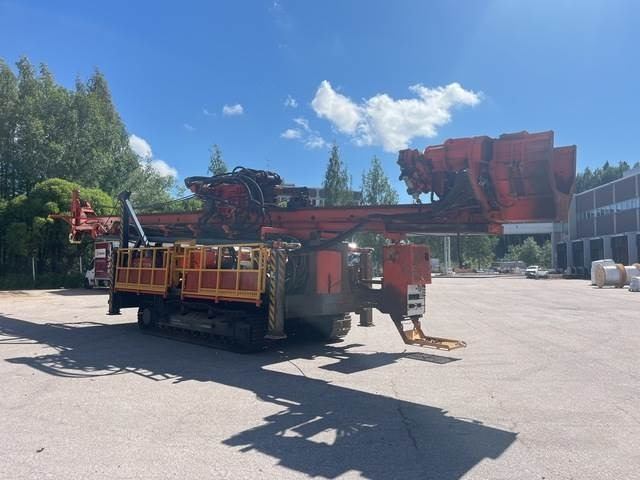 Hanjin D&B 120W - معدات حفر: صورة 4 Hanjin D&B 120W - معدات حفر: صورة 4