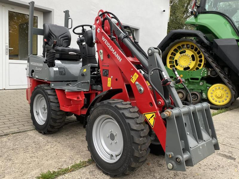 Weidemann 1140 Hoftrac Joystick Automotiv - لودر مفصلي صغير: صورة 4 Weidemann 1140 Hoftrac Joystick Automotiv - لودر مفصلي صغير: صورة 4