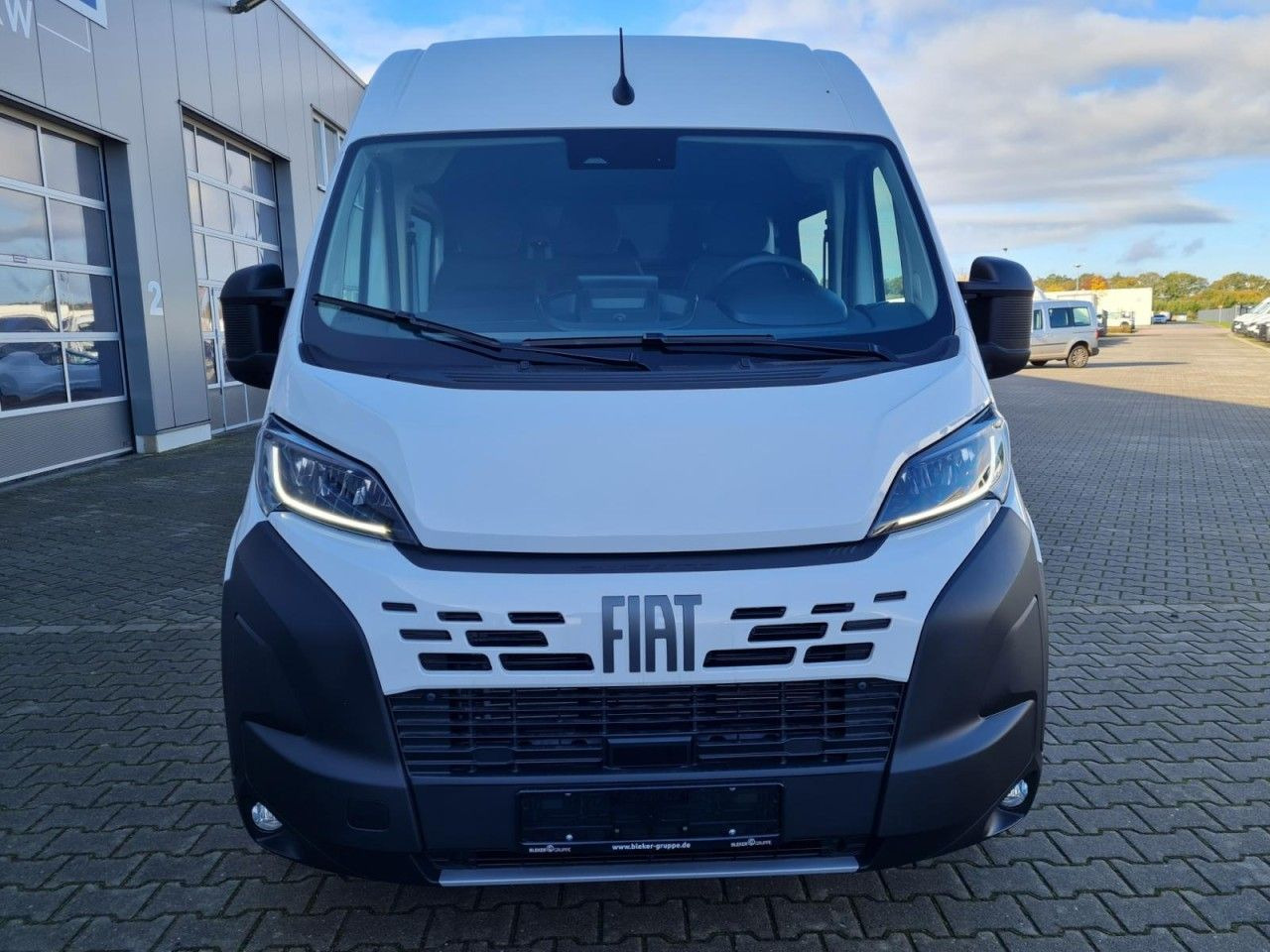 Fiat Ducato 35 Kasten Doka 6-Sitze L3H2 AG KLIMA Navi - فان, الشاحنات الصغيرة كابينة مزدوجة: صورة 2 Fiat Ducato 35 Kasten Doka 6-Sitze L3H2 AG KLIMA Navi - فان, الشاحنات الصغيرة كابينة مزدوجة: صورة 2