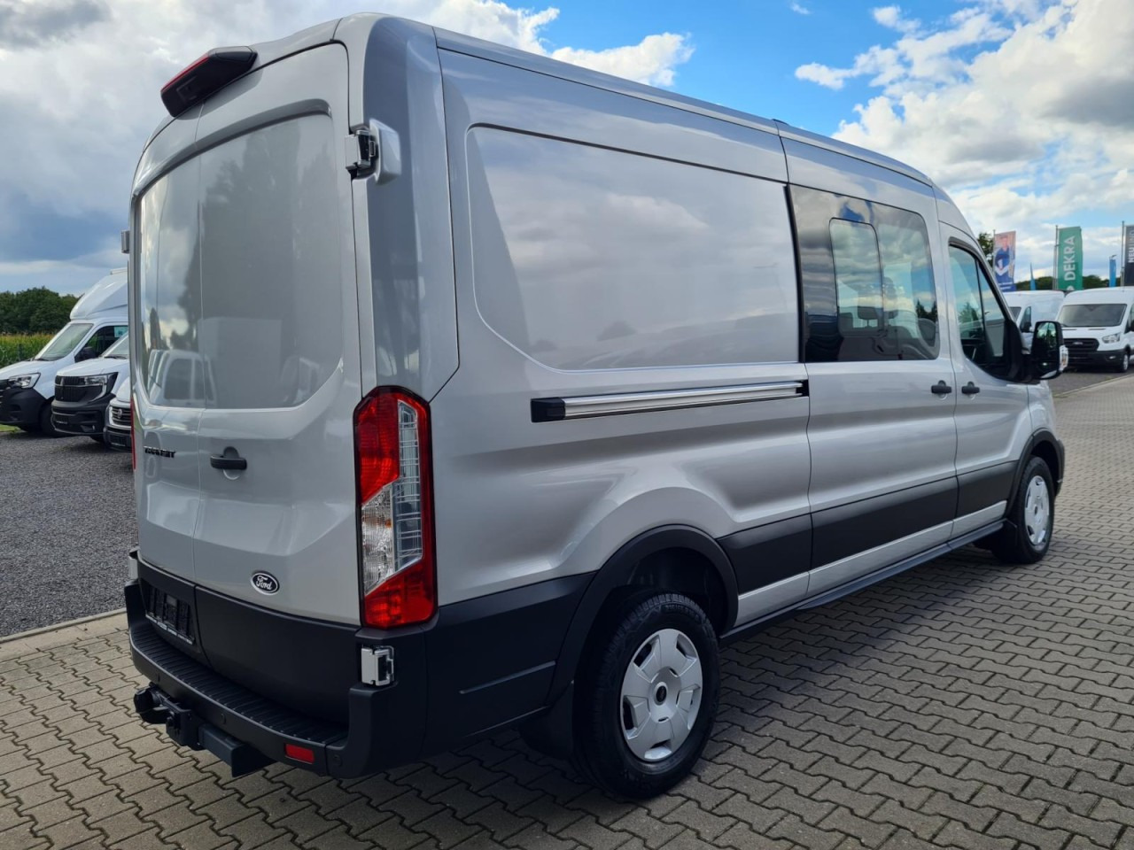 Ford Transit 3,5t Kasten Doka TDCi L3 Trend AHK PDC KAMERA - فان, الشاحنات الصغيرة كابينة مزدوجة: صورة 4 Ford Transit 3,5t Kasten Doka TDCi L3 Trend AHK PDC KAMERA - فان, الشاحنات الصغيرة كابينة مزدوجة: صورة 4