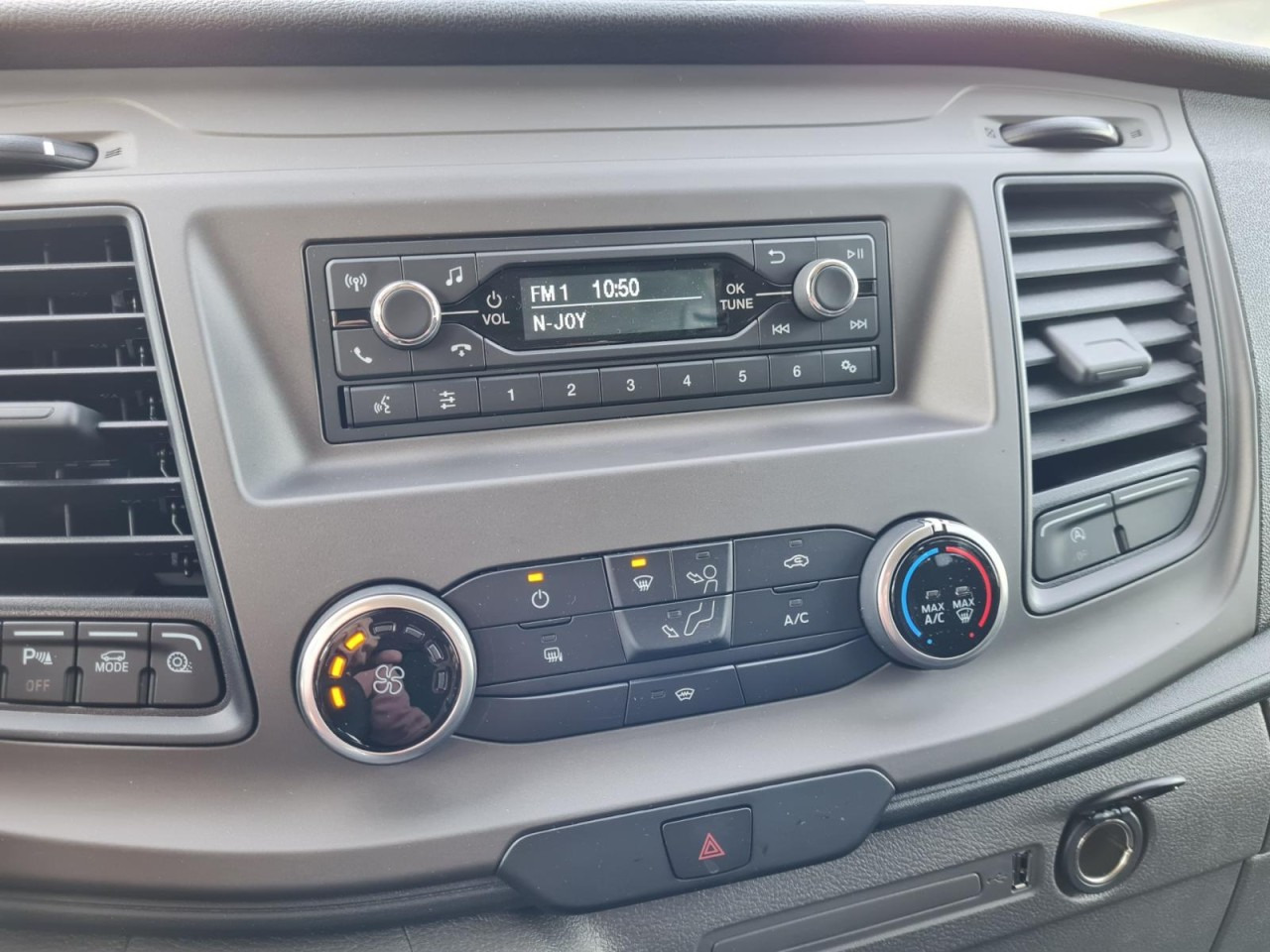 فان, الشاحنات الصغيرة كابينة مزدوجة Ford Transit 350 Kasten L4H3 Doka Trend Mixto RWD: صورة 20 فان, الشاحنات الصغيرة كابينة مزدوجة Ford Transit 350 Kasten L4H3 Doka Trend Mixto RWD: صورة 20