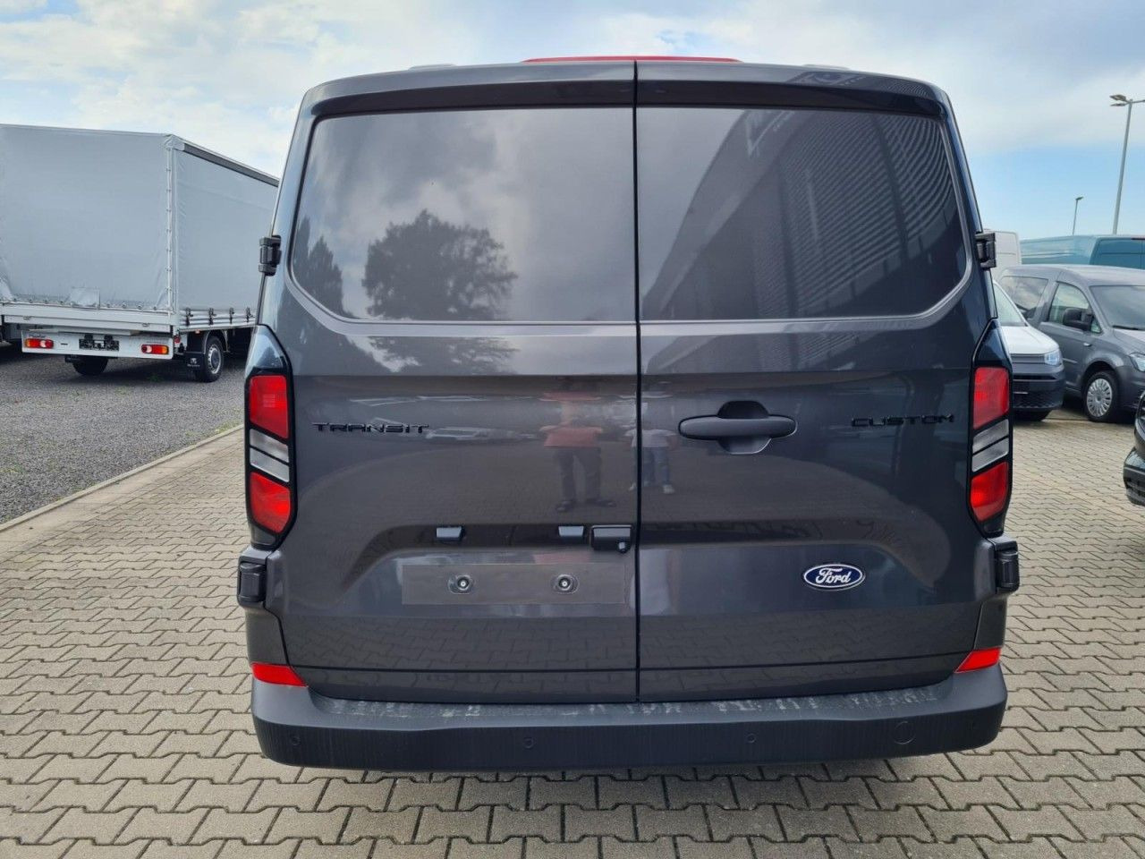 Ford Transit Custom Kasten Doka L2 Trend AHK 5 Sitze - فان: صورة 5 Ford Transit Custom Kasten Doka L2 Trend AHK 5 Sitze - فان: صورة 5