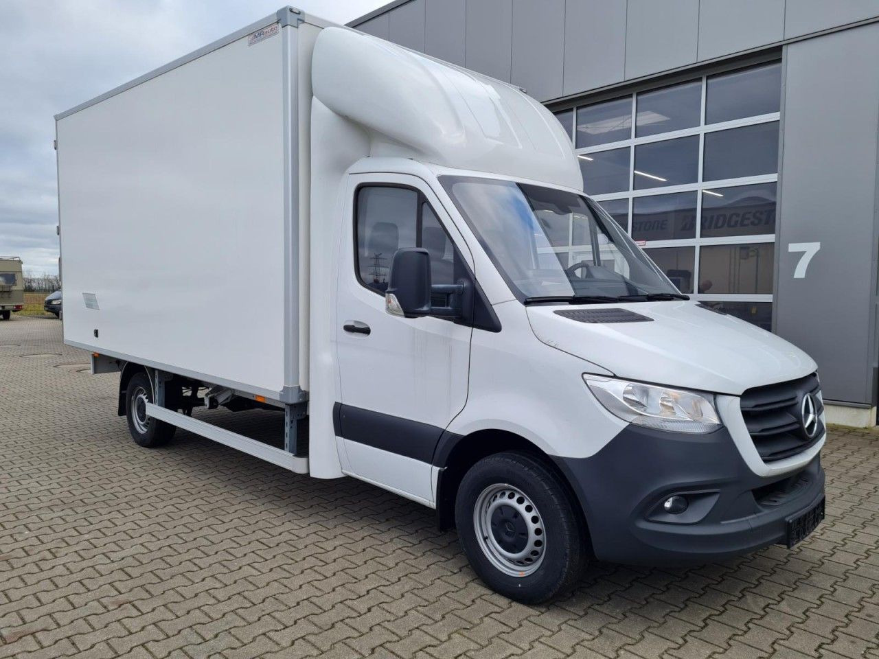 Mercedes-Benz Sprinter 315 CDi Koffer lang MBux Klima - شاحنة بصندوق مغلق: صورة 3 Mercedes-Benz Sprinter 315 CDi Koffer lang MBux Klima - شاحنة بصندوق مغلق: صورة 3