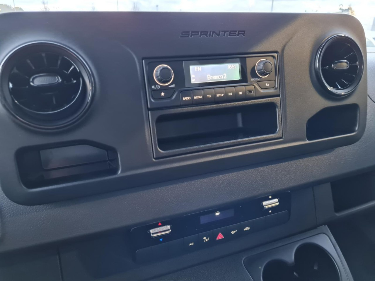 شاحنة توصيل مفتوحة Mercedes-Benz Sprinter 317 CDI Pritsche L3 lang RWD KLIMA TEMPOMAT: صورة 13