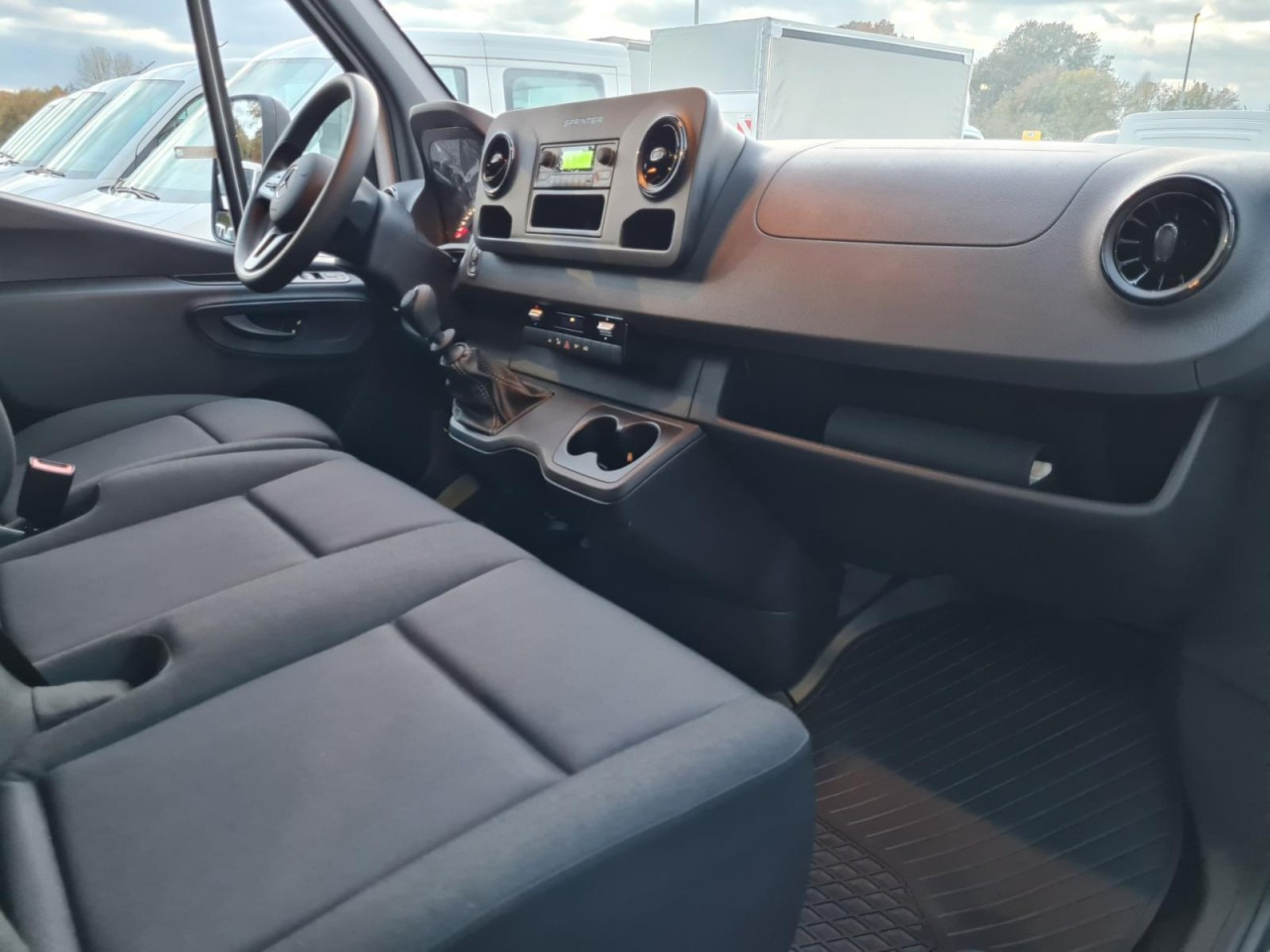 شاحنة توصيل مفتوحة Mercedes-Benz Sprinter 317 CDI Pritsche L3 lang RWD KLIMA TEMPOMAT: صورة 14